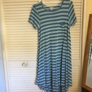 Lularoe Carly size medium